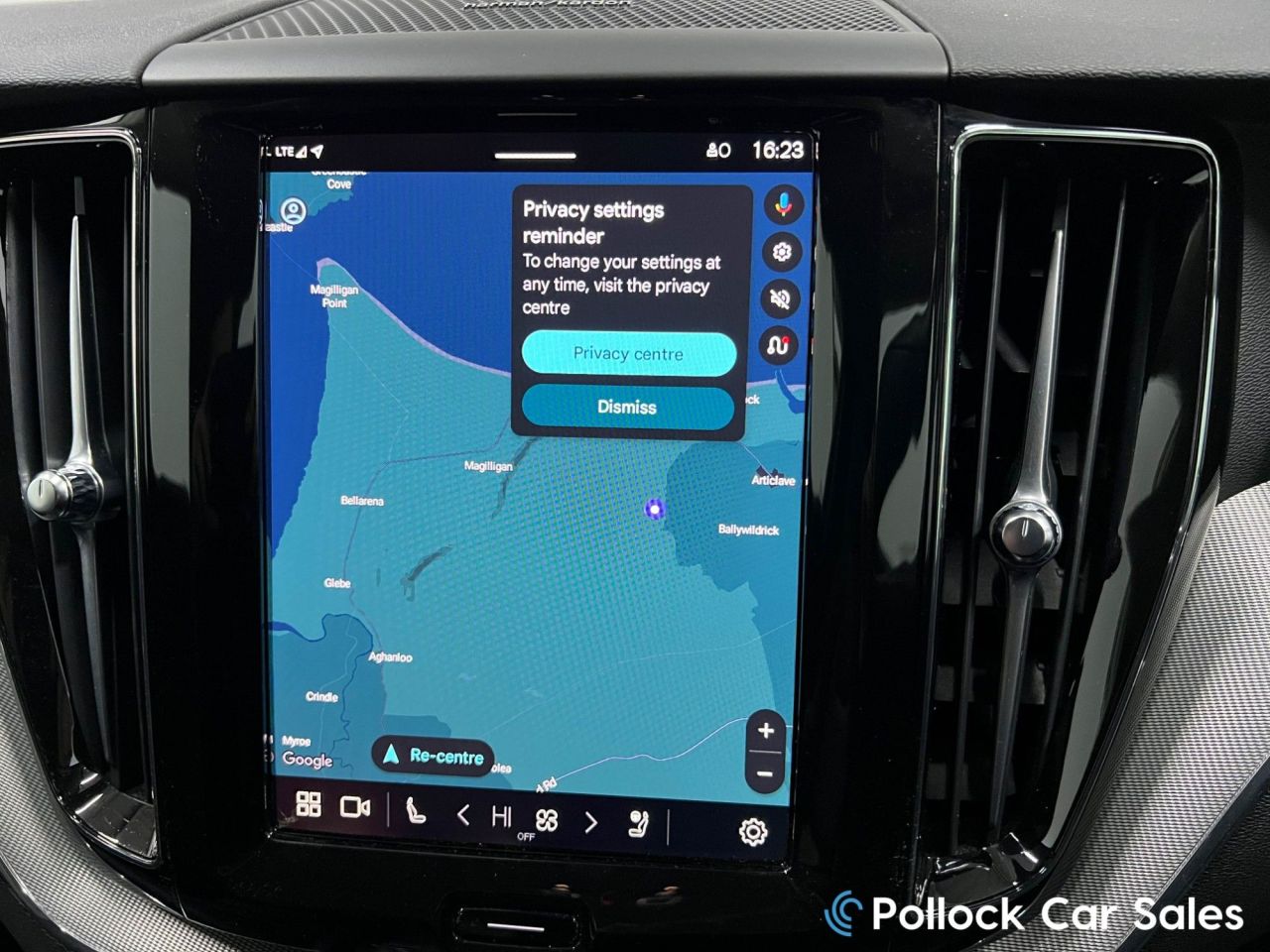2025 VOLVO XC60 2.0 B5 MHEV Plus SUV 5dr Petrol Hybrid Auto AWD Euro 6 (s/s) (250 ps) 22",3 - vehicle photo 59 for sale on PureCar