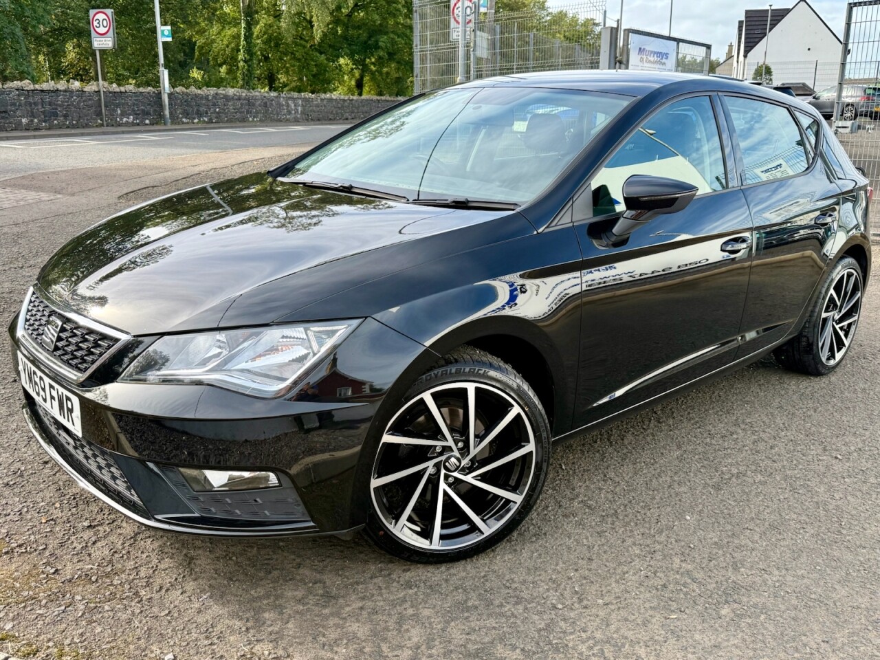 2020 SEAT LEON 1.5 TSI EVO SE Hatchback 5dr Petrol Manual Euro 6 (s/s) (130 ps) - vehicle photo 2 for sale on PureCar