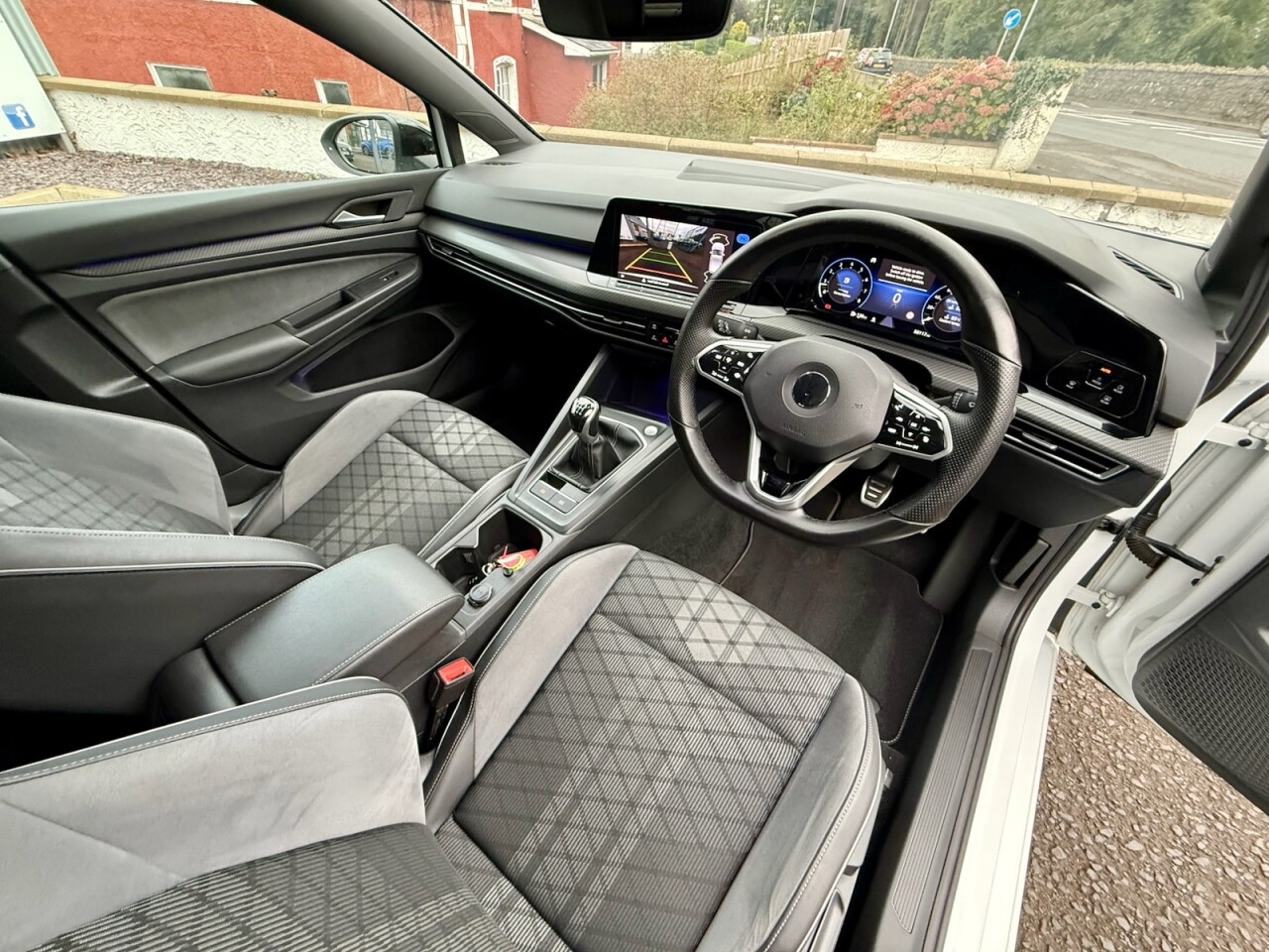 2020 VOLKSWAGEN GOLF 1.5 TSI R-Line Hatchback 5dr Petrol Manual Euro 6 (s/s) (150 ps) - vehicle photo 8 for sale on PureCar