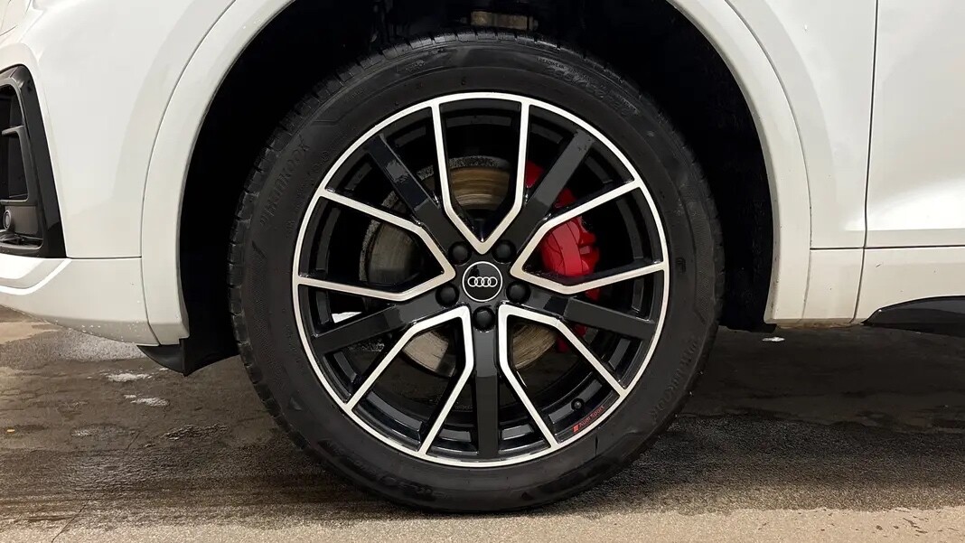 2022 AUDI Q5 Edition 1 - vehicle photo 4 for sale on PureCar