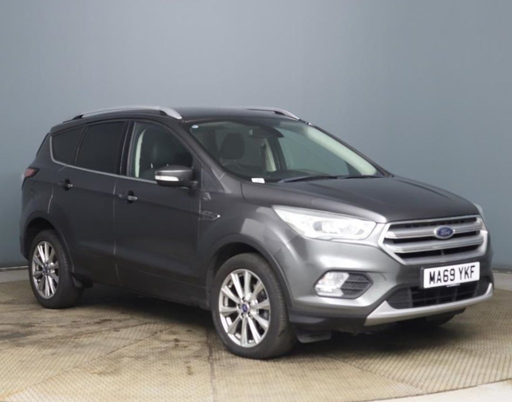 Grey 2019 Ford Kuga SUV/Crossover Front-wheel drive Manual
