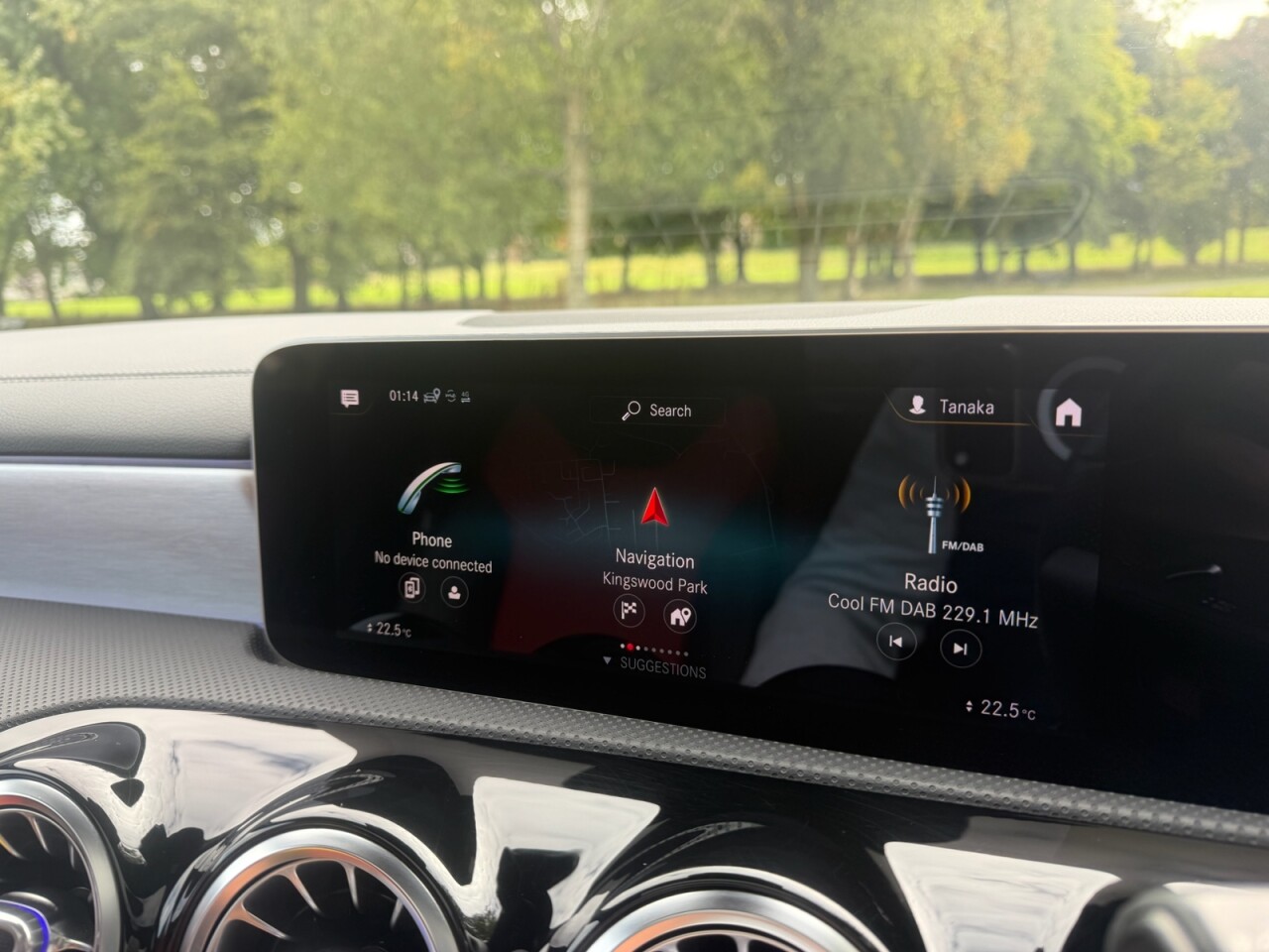 2019 MERCEDES CLA 1.3 CLA180 AMG Line (Premium Plus) Coupe 4dr Petrol 7G-DCT Euro 6 (s/s) (13 - vehicle photo 18 for sale on PureCar