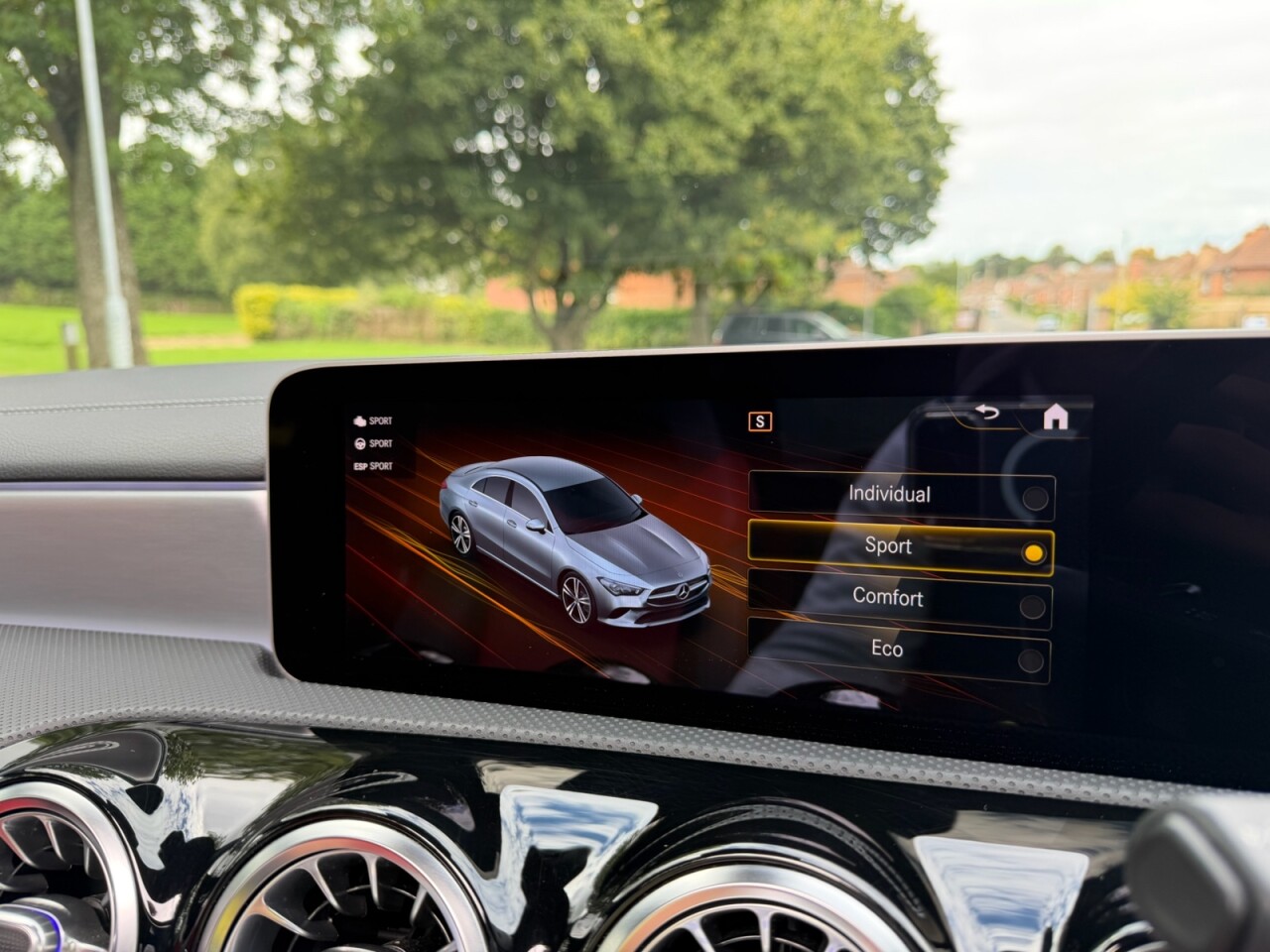 2019 MERCEDES CLA 1.3 CLA180 AMG Line (Premium Plus) Coupe 4dr Petrol 7G-DCT Euro 6 (s/s) (13 - vehicle photo 57 for sale on PureCar