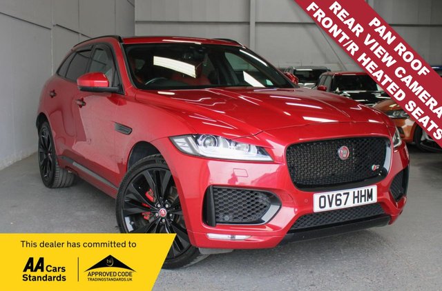 Jaguar F-pace