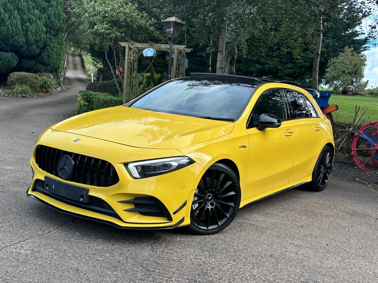 2019 MERCEDES A CLASS 2.0 A35 AMG (Premium Plus) Hatchback 5dr Petrol SpdS DCT 4MATIC Euro 6 (s/s - vehicle photo 20 for sale on PureCar