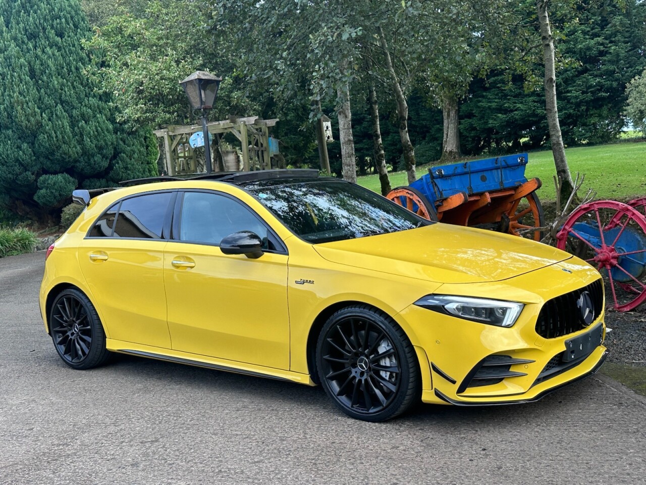 2019 MERCEDES A CLASS 2.0 A35 AMG (Premium Plus) Hatchback 5dr Petrol SpdS DCT 4MATIC Euro 6 (s/s - vehicle photo 31 for sale on PureCar