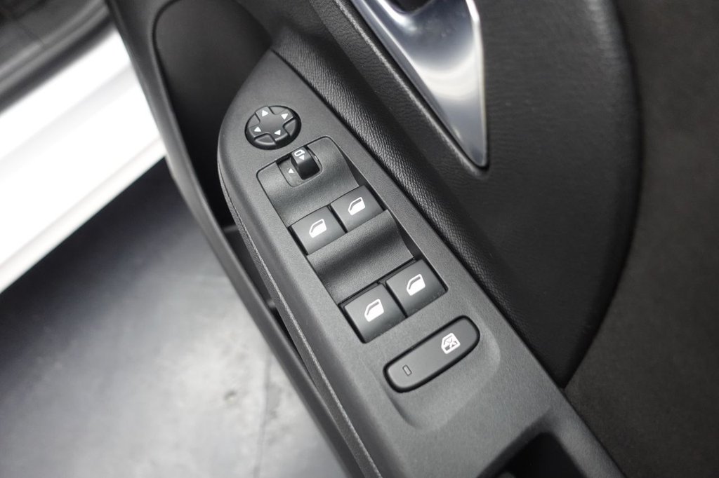 2023 Vauxhall Corsa Electric — image 31