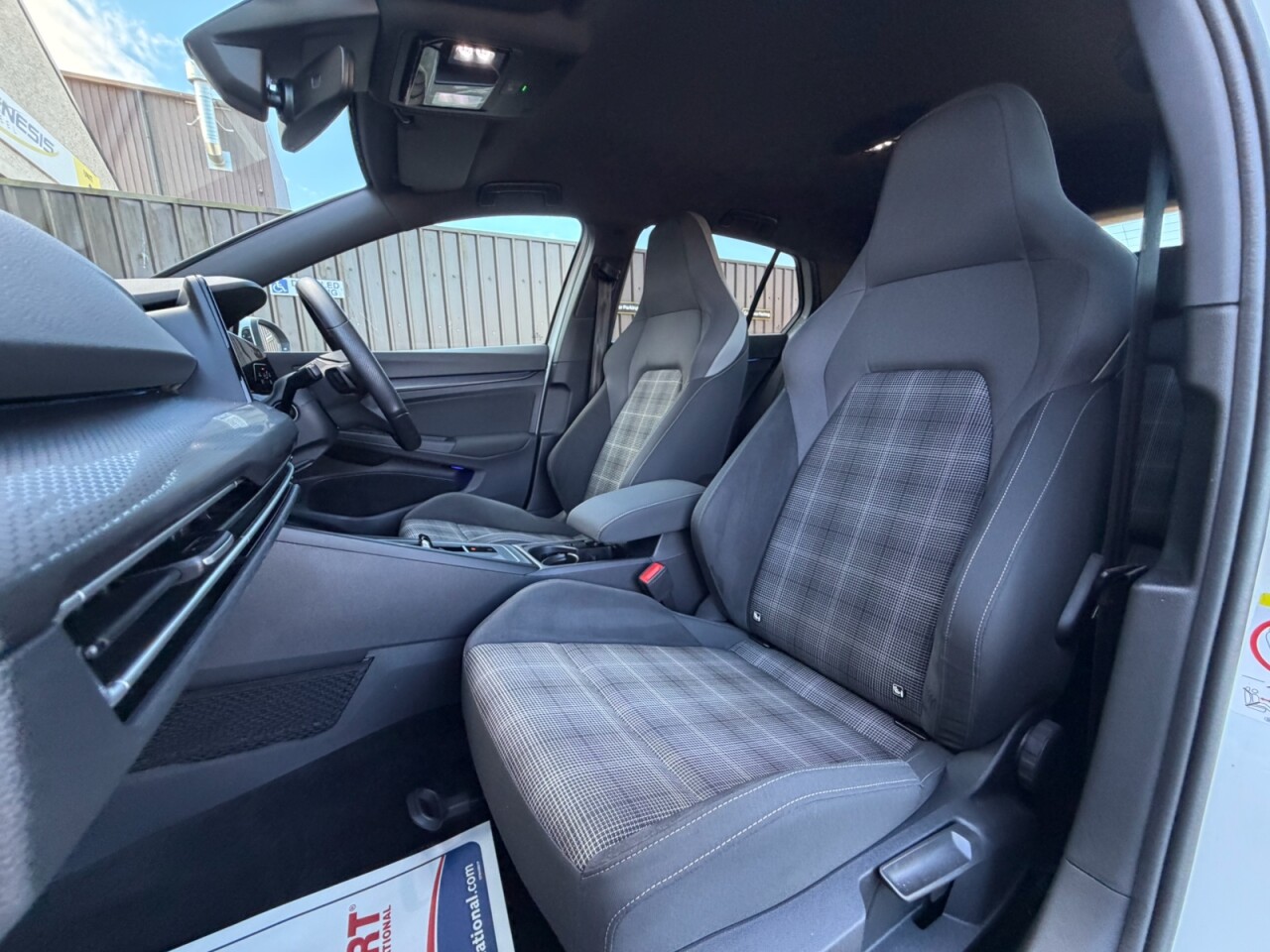 2022 VOLKSWAGEN GOLF 2.0 TDI GTD Hatchback 5dr Diesel DSG Euro 6 (s/s) (200 ps) - vehicle photo 9 for sale on PureCar