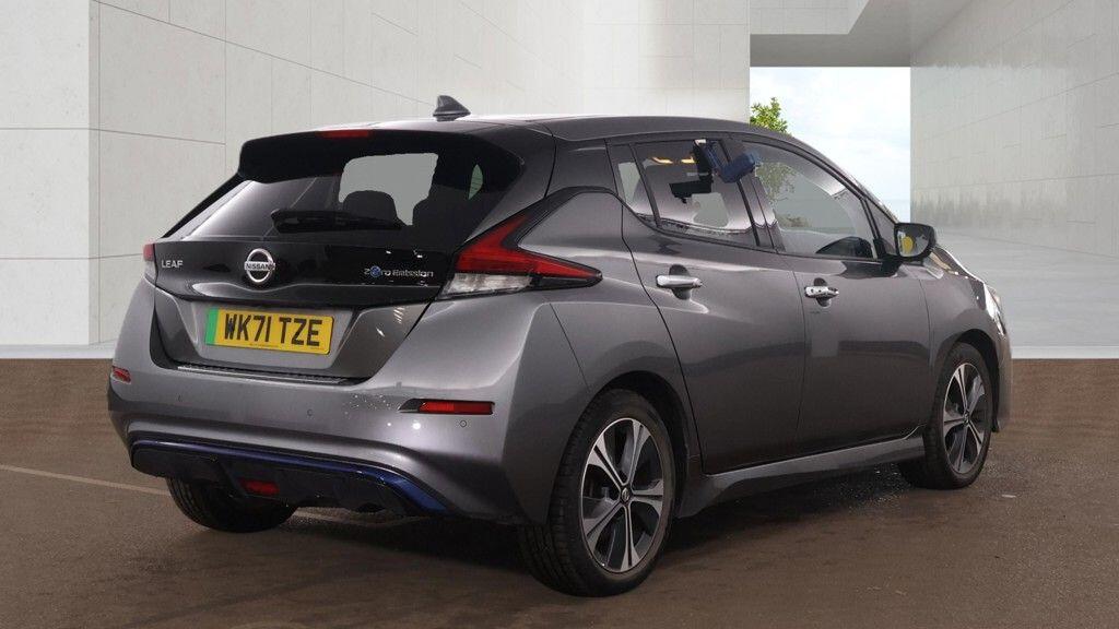 2021 71 NISSAN LEAF