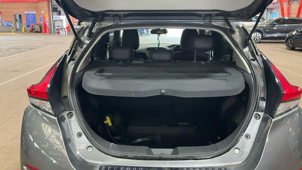 2021 71 NISSAN LEAF