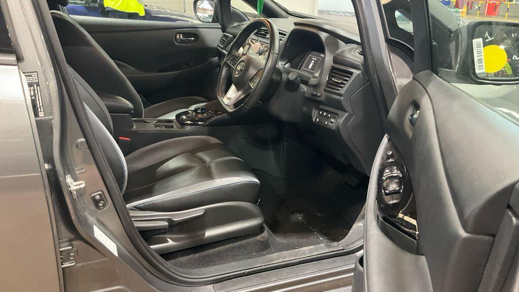 2021 71 NISSAN LEAF