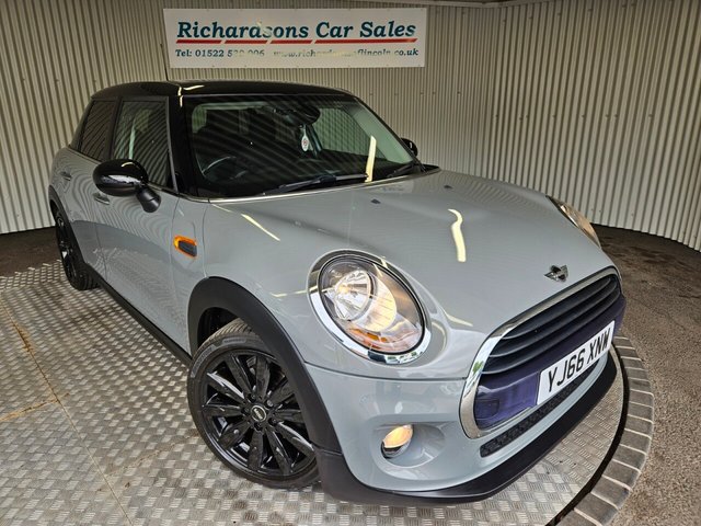 2016 MINI HATCH