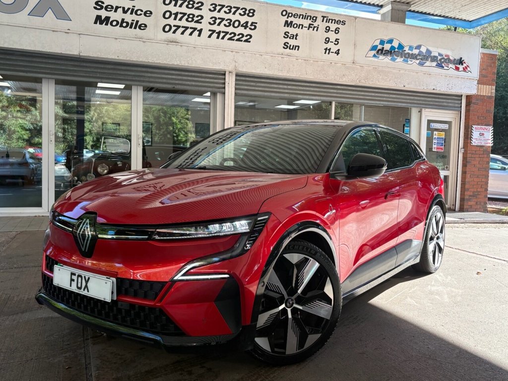 2022 RENAULT MEGANE