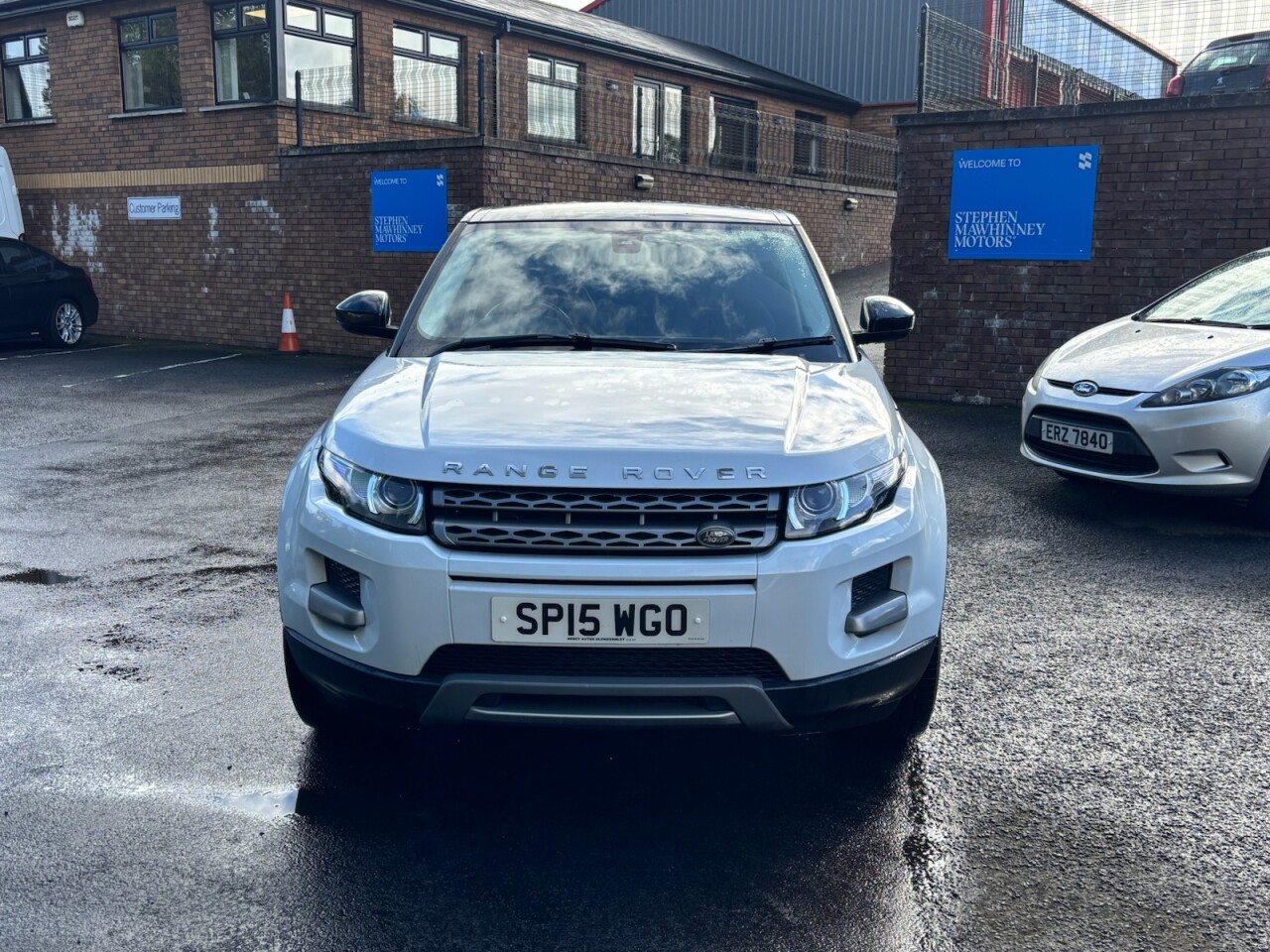 2015 LAND ROVER RANGE ROVER EVOQUE 2.2 SD4 Pure SUV 5dr Diesel Manual 4WD Euro 5 (s/s) (190 ps) - vehicle photo 2 for sale on PureCar