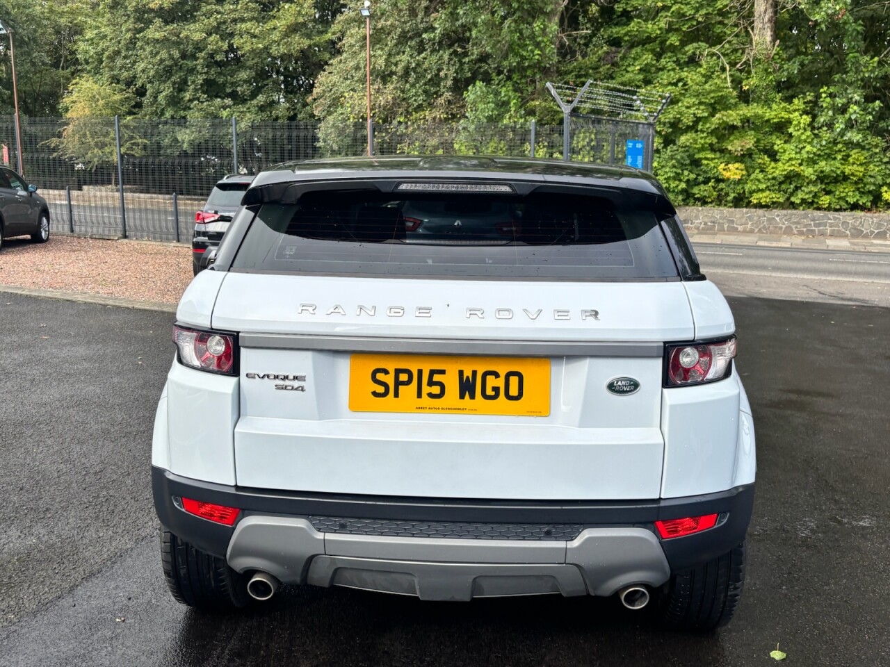 2015 LAND ROVER RANGE ROVER EVOQUE 2.2 SD4 Pure SUV 5dr Diesel Manual 4WD Euro 5 (s/s) (190 ps) - vehicle photo 6 for sale on PureCar