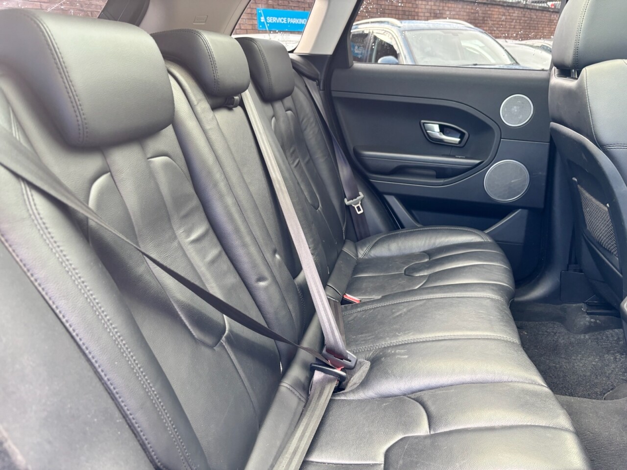2015 LAND ROVER RANGE ROVER EVOQUE 2.2 SD4 Pure SUV 5dr Diesel Manual 4WD Euro 5 (s/s) (190 ps) - vehicle photo 9 for sale on PureCar