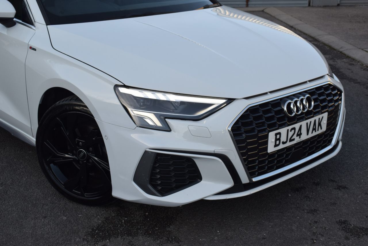 2024 AUDI A3 1.5 TFSI 35 S line Sportback 5dr Petrol S Tronic Euro 6 (s/s) (150 ps) Reve - vehicle photo 11 for sale on PureCar