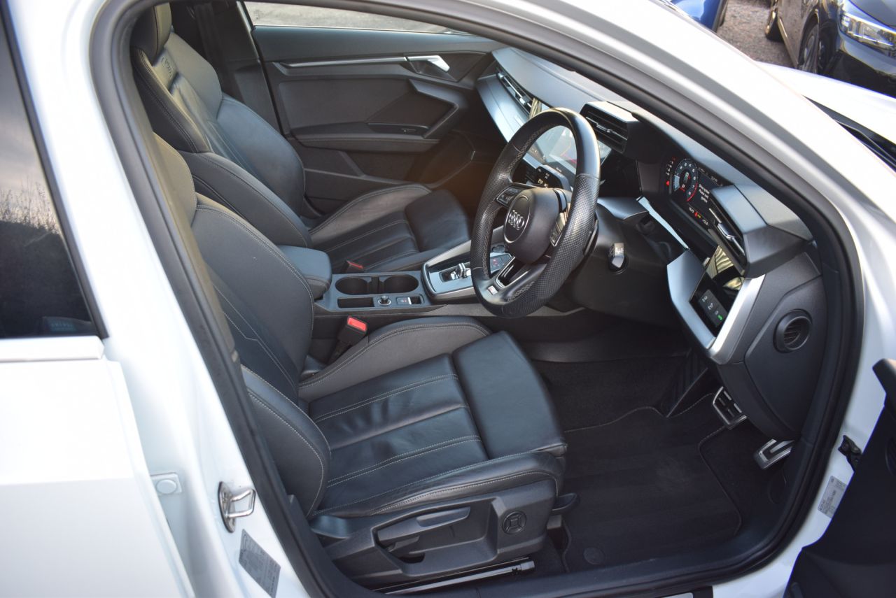 2024 AUDI A3 1.5 TFSI 35 S line Sportback 5dr Petrol S Tronic Euro 6 (s/s) (150 ps) Reve - vehicle photo 14 for sale on PureCar
