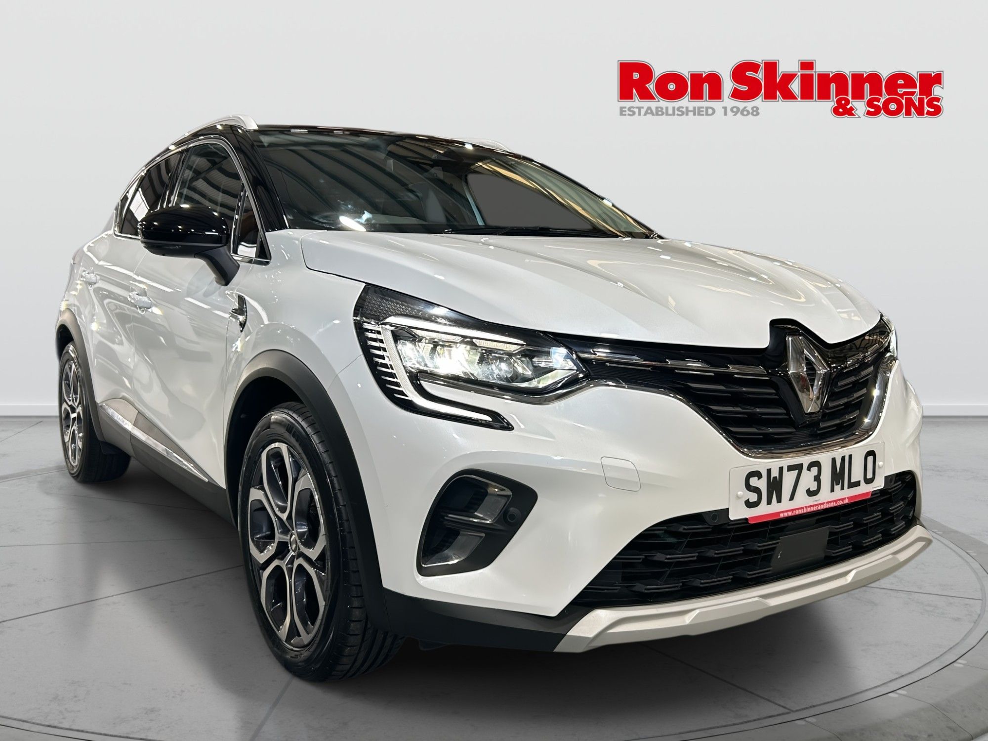 2024 Renault Captur — image 1