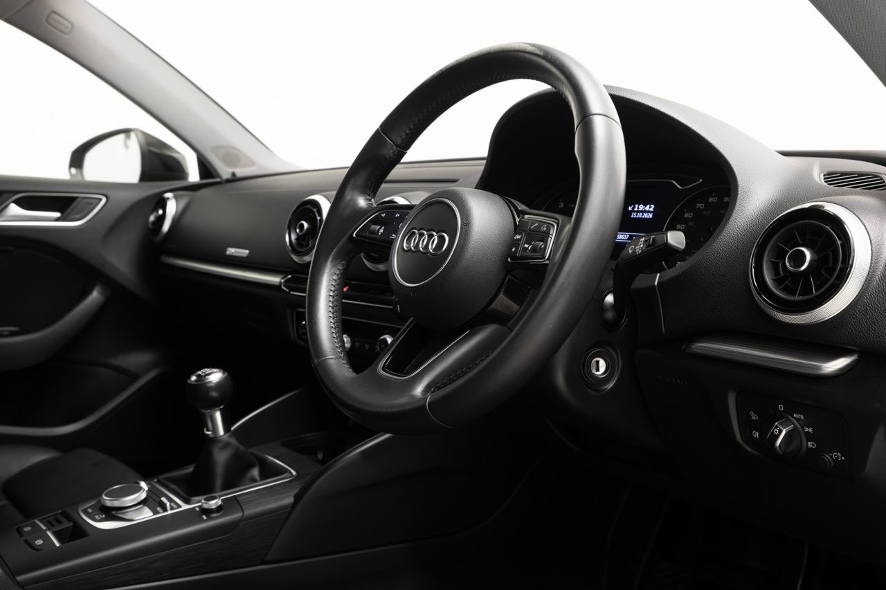 2019 AUDI A3 1.6 TDI 30 Sport Saloon 4dr Diesel Manual Euro 6 (s/s) (116 ps) - vehicle photo 11 for sale on PureCar