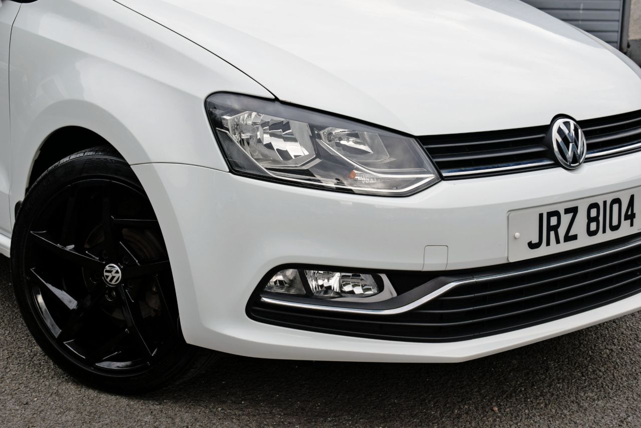 2015 VOLKSWAGEN POLO 1.0 BlueMotion Tech SE Hatchback 5dr Petrol Manual Euro 6 (s/s) (60 ps) Ful - vehicle photo 13 for sale on PureCar