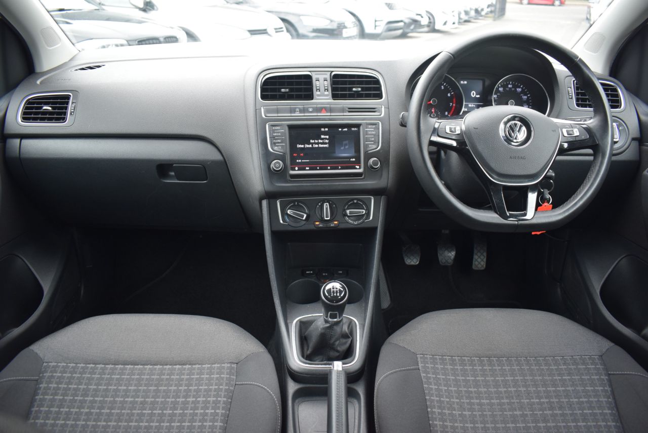2015 VOLKSWAGEN POLO 1.0 BlueMotion Tech SE Hatchback 5dr Petrol Manual Euro 6 (s/s) (60 ps) Ful - vehicle photo 21 for sale on PureCar