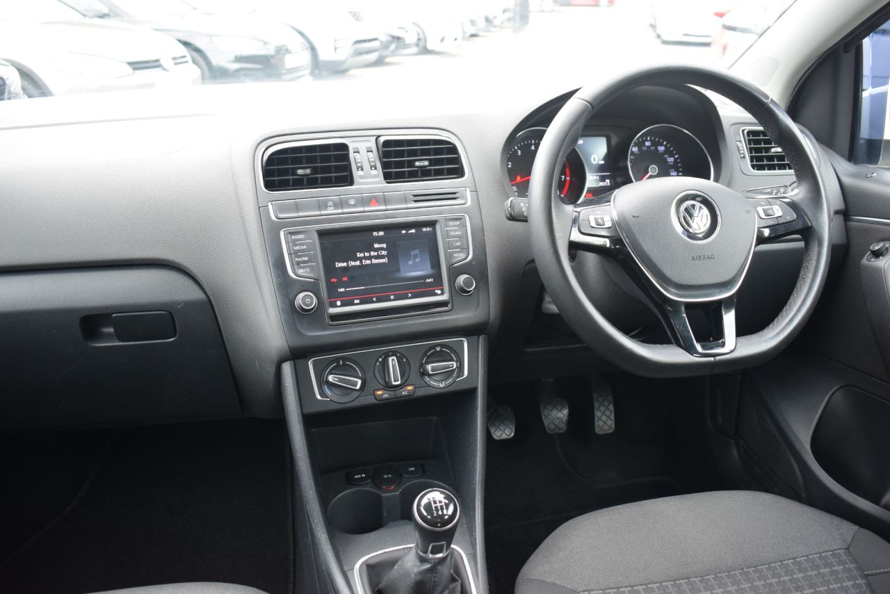 2015 VOLKSWAGEN POLO 1.0 BlueMotion Tech SE Hatchback 5dr Petrol Manual Euro 6 (s/s) (60 ps) Ful - vehicle photo 22 for sale on PureCar