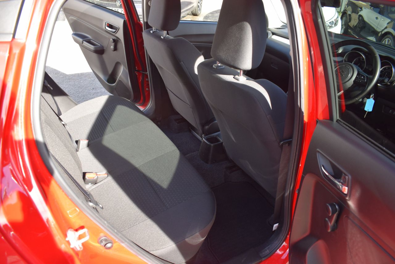 2022 SUZUKI SWIFT 1.2 Dualjet MHEV SZ-L Hatchback 5dr Petrol Hybrid Manual Euro 6 (s/s) (83 p - vehicle photo 14 for sale on PureCar