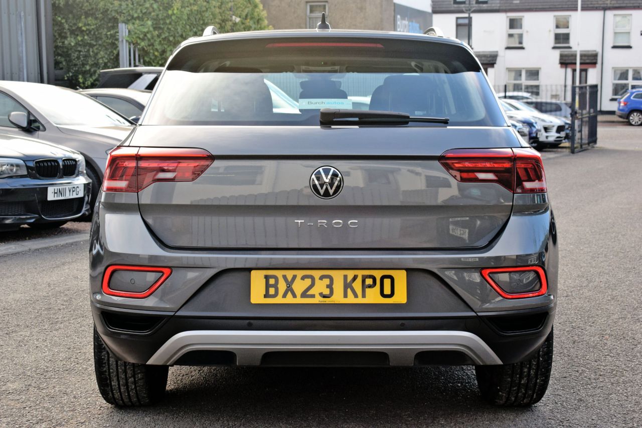2023 VOLKSWAGEN T-ROC 1.5 TSI Life SUV 5dr Petrol DSG Euro 6 (s/s) (150 ps) Android Auto/Apple Ca - vehicle photo 6 for sale on PureCar