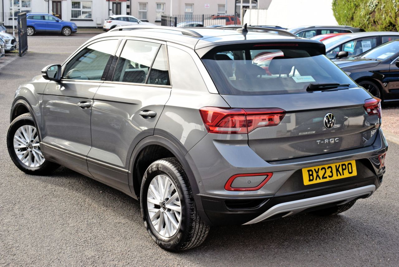 2023 VOLKSWAGEN T-ROC 1.5 TSI Life SUV 5dr Petrol DSG Euro 6 (s/s) (150 ps) Android Auto/Apple Ca - vehicle photo 7 for sale on PureCar