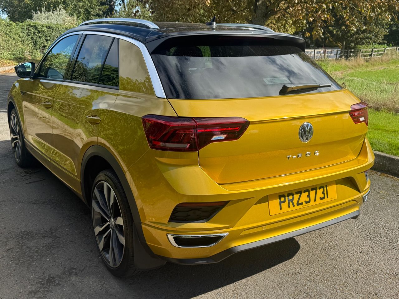 2019 VOLKSWAGEN T-ROC 1.5 TSI GPF EVO R-Line SUV 5dr Petrol Manual Euro 6 (s/s) (150 ps) - vehicle photo 5 for sale on PureCar