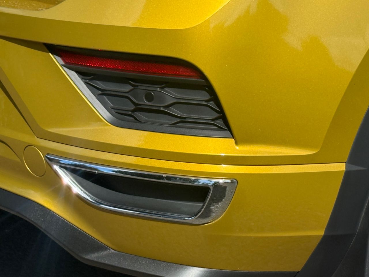 2019 VOLKSWAGEN T-ROC 1.5 TSI GPF EVO R-Line SUV 5dr Petrol Manual Euro 6 (s/s) (150 ps) - vehicle photo 9 for sale on PureCar