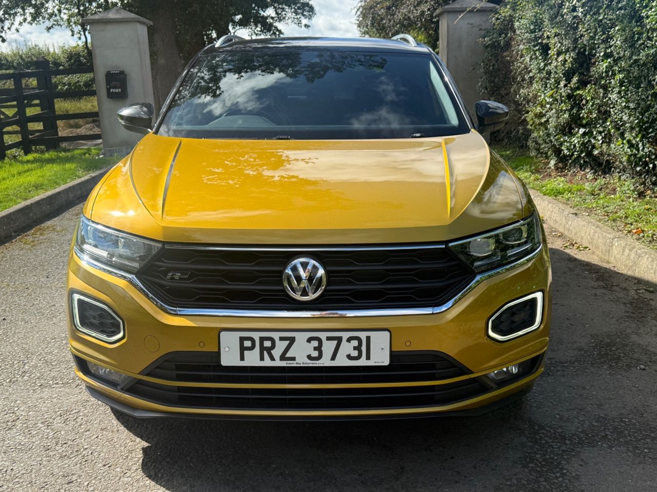 2019 VOLKSWAGEN T-ROC 1.5 TSI GPF EVO R-Line SUV 5dr Petrol Manual Euro 6 (s/s) (150 ps) - vehicle photo 15 for sale on PureCar