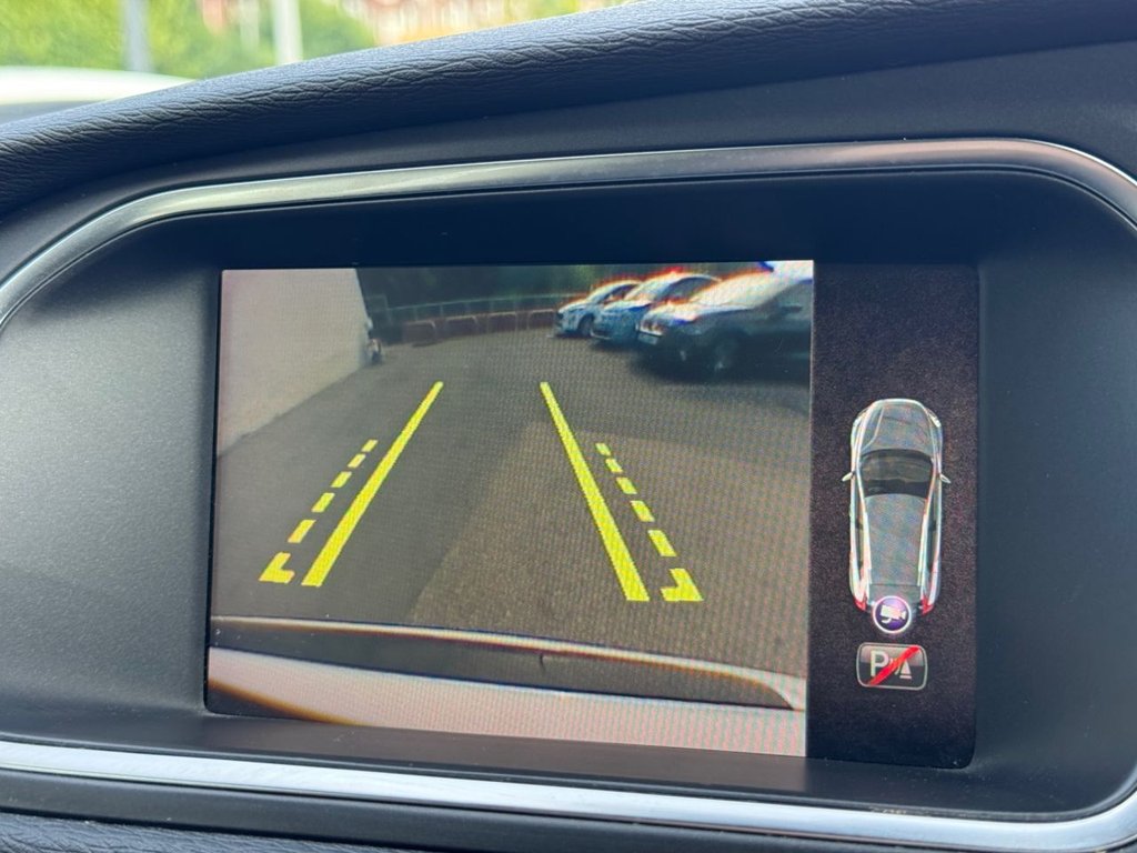 2019 Volvo V40 Cross Country — image 27
