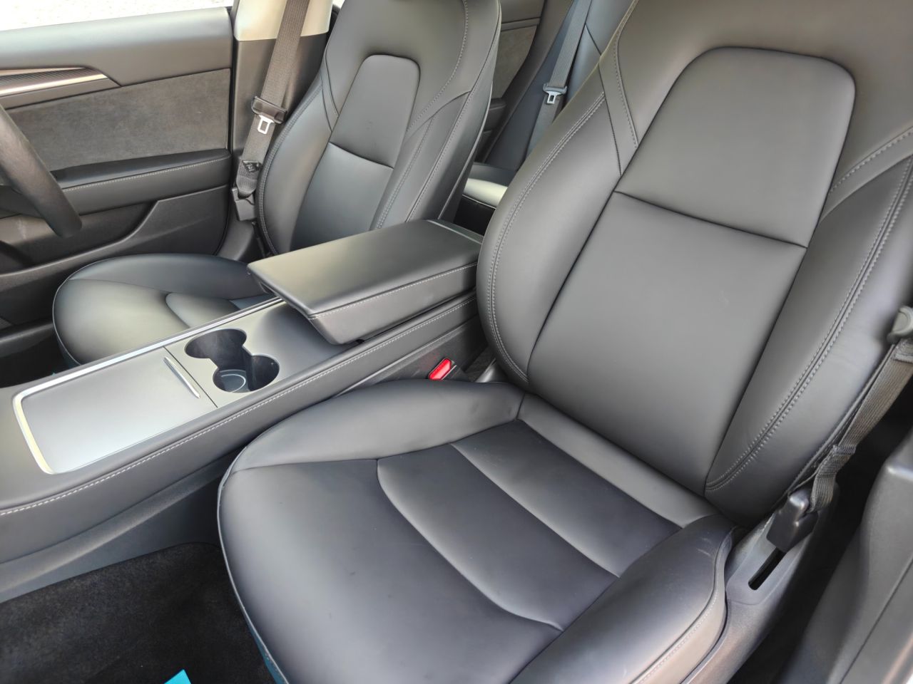 2021 TESLA Model 3 (Dual Motor) Long Range Saloon 4dr Electric Auto 4WDE (346 ps) - vehicle photo 14 for sale on PureCar