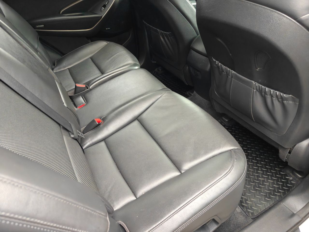 2018 HYUNDAI SANTA FE 2.2 CRDi Blue Drive Endurance Edition SUV 5dr Diesel Auto 4WD Euro 6 (s/s) - vehicle photo 16 for sale on PureCar