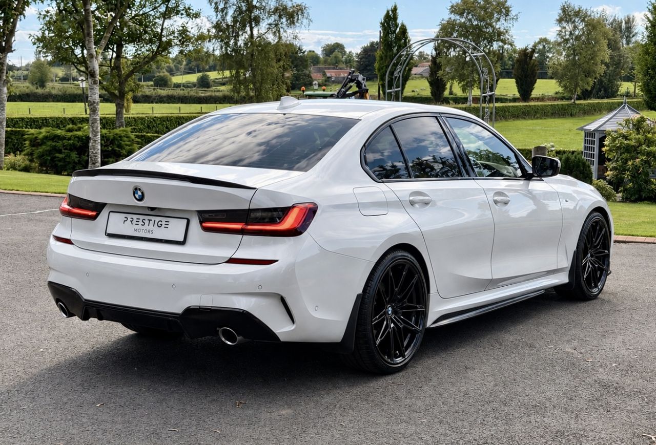 2019 BMW 3 SERIES 2.0 320d M Sport Saloon 4dr Diesel Auto Euro 6 (s/s) (190 ps) NI REG + M PE - vehicle photo 6 for sale on PureCar