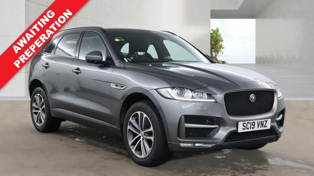 2019 Jaguar F-pace