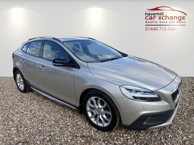 2017 Volvo V40 Cross Country