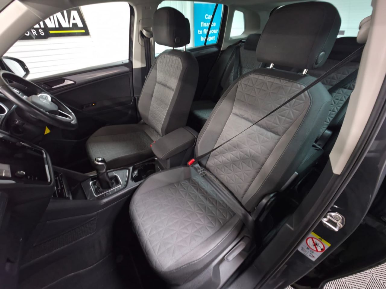 2022 VOLKSWAGEN TIGUAN 1.5 TSI Life SUV 5dr Petrol Manual Euro 6 (s/s) (150 ps) 1 Owner - Sensors - vehicle photo 13 for sale on PureCar