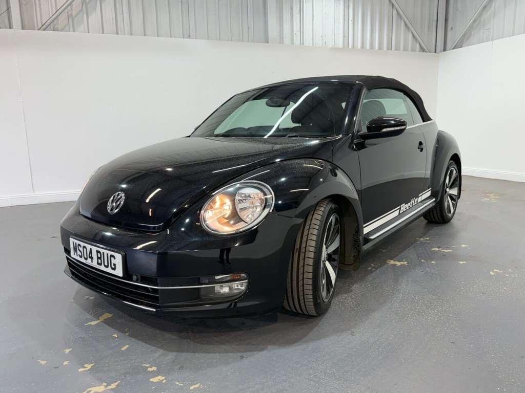 2014 Volkswagen Beetle — image 3