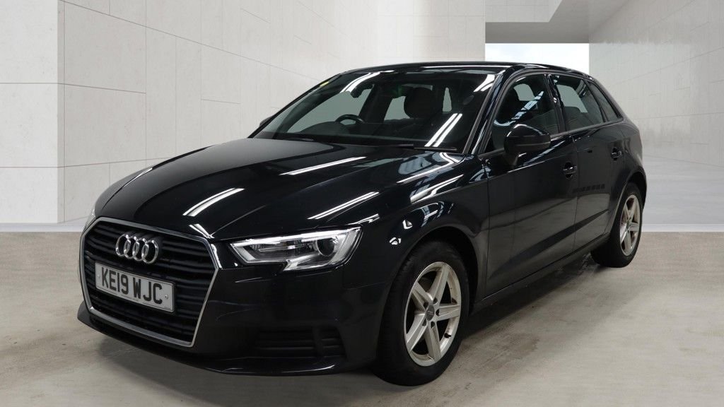 2019 AUDI A3 Technik - vehicle photo 3 for sale on PureCar