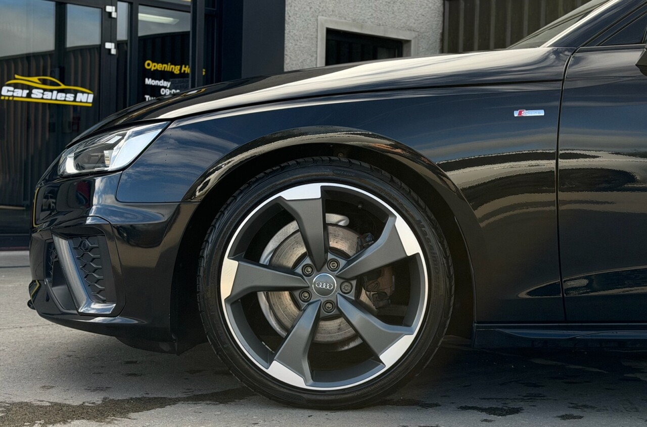2021 AUDI A4 S Line - vehicle photo 5 for sale on PureCar