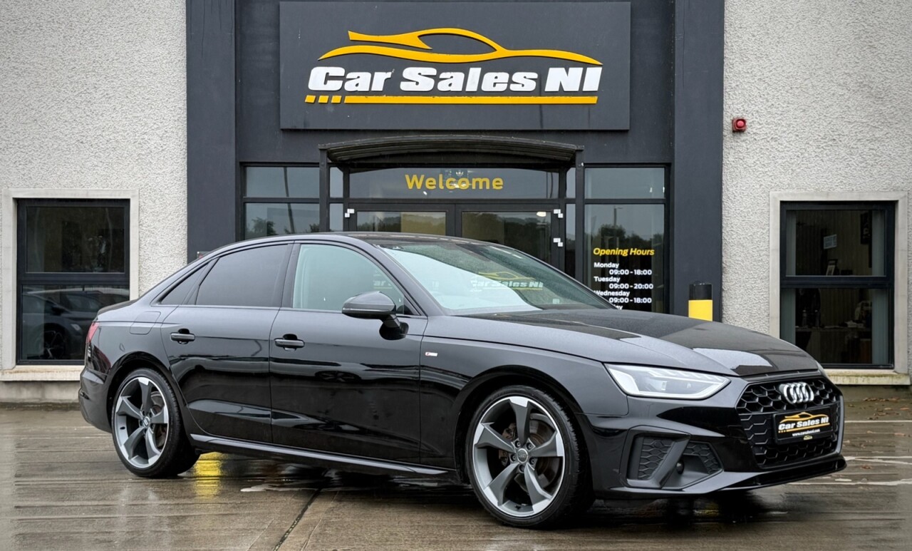 AUDI A4 2021