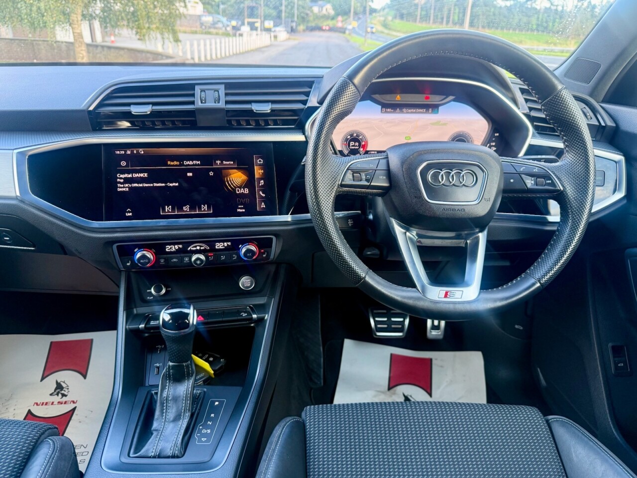 2020 AUDI Q3 2.0 TDI 35 S line Sportback Diesel S Tronic - vehicle photo 15 for sale on PureCar