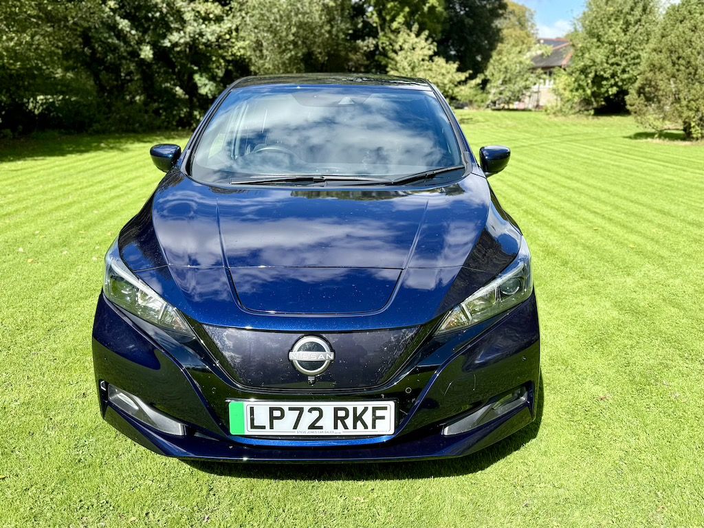 2022 72 NISSAN LEAF