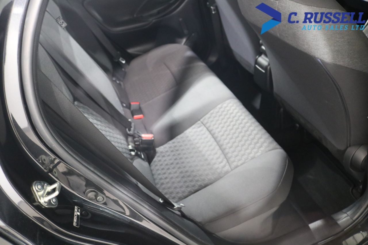 2023 TOYOTA YARIS 1.5 VVT-h Icon Hatchback 5dr Petrol Hybrid E-CVT Euro 6 (s/s) (116 ps) - vehicle photo 21 for sale on PureCar