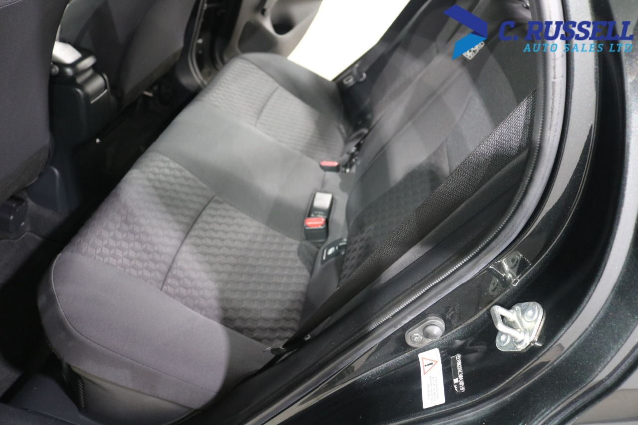 2023 TOYOTA YARIS 1.5 VVT-h Icon Hatchback 5dr Petrol Hybrid E-CVT Euro 6 (s/s) (116 ps) - vehicle photo 25 for sale on PureCar