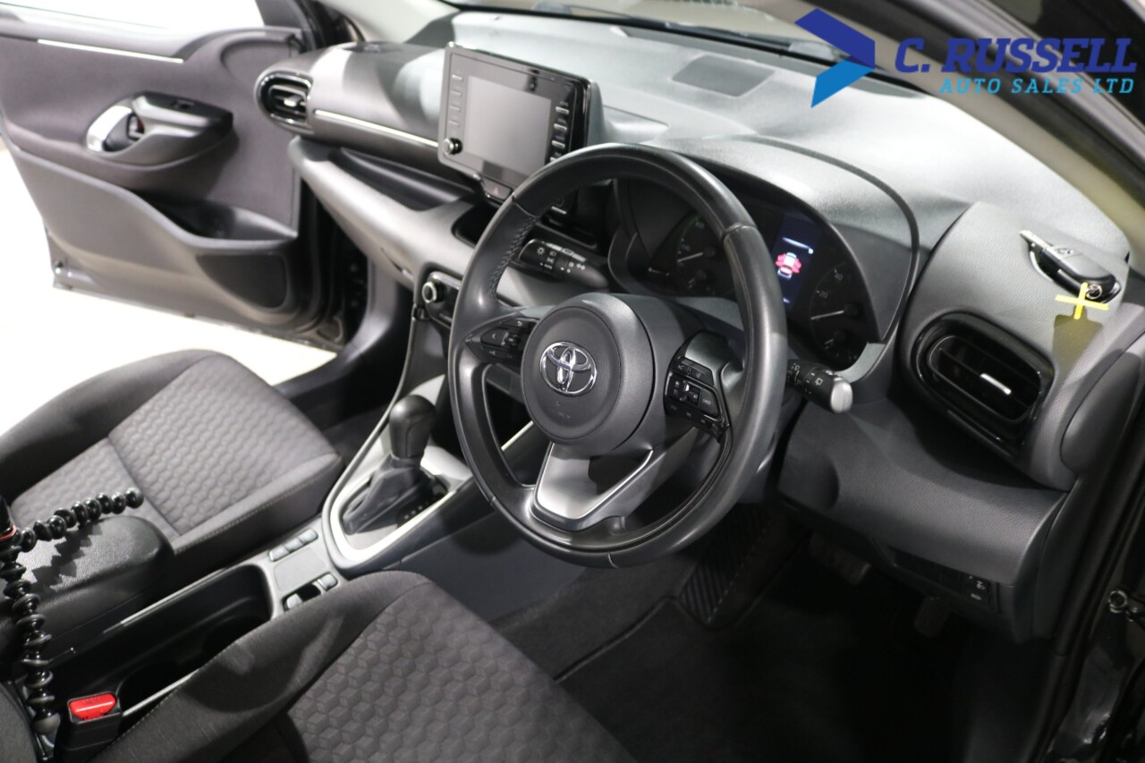 2023 TOYOTA YARIS 1.5 VVT-h Icon Hatchback 5dr Petrol Hybrid E-CVT Euro 6 (s/s) (116 ps) - vehicle photo 30 for sale on PureCar