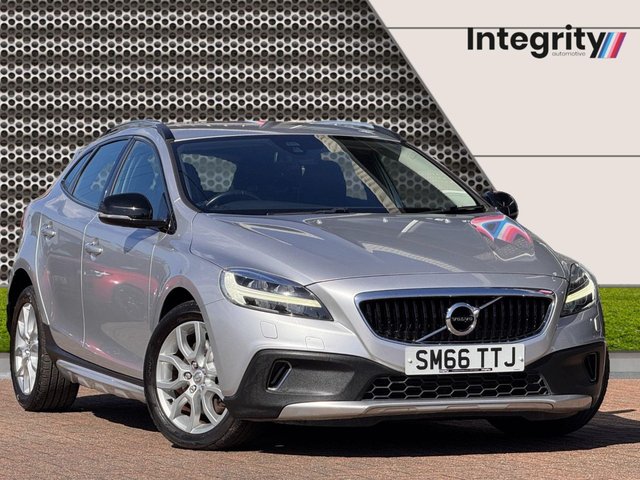 2017 Volvo V40